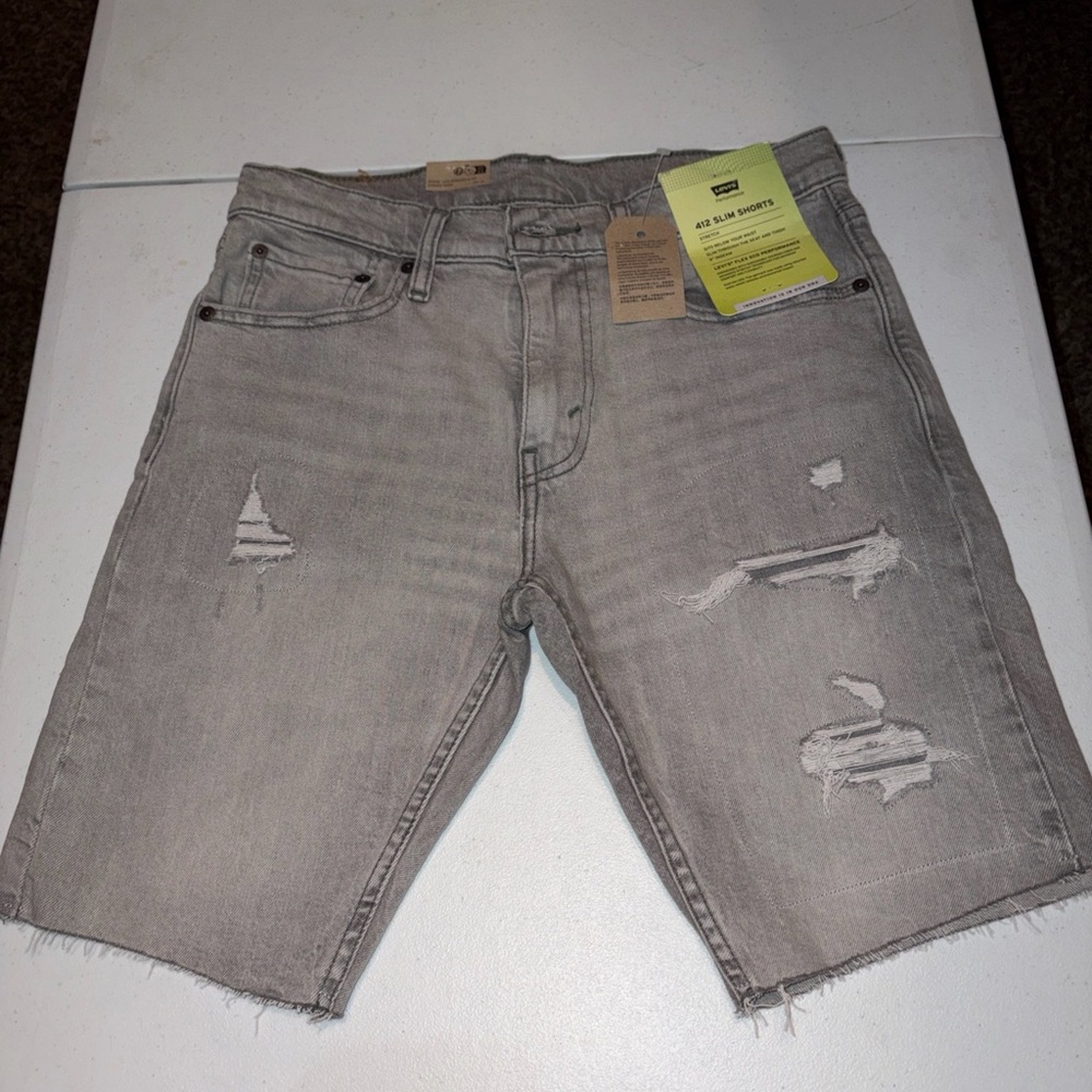 Levi 412 Slim Shorts